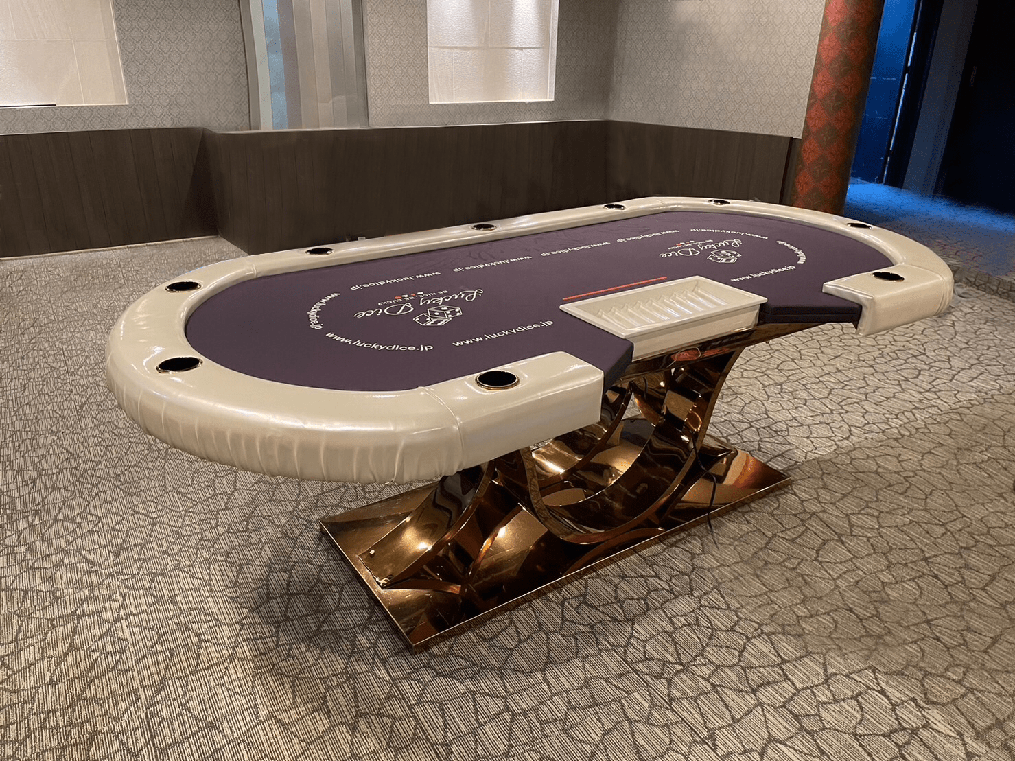 高級ポーカーテーブル 最高級】ポーカーテーブル業務用販売サイト|サイバージェイ公式